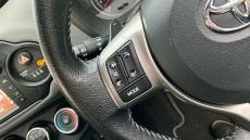 Toyota Yaris 1.33 VVT-i Icon 5dr CVT Petrol Hatchback